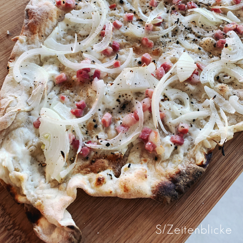 Flammkuchen aus Sauerteig